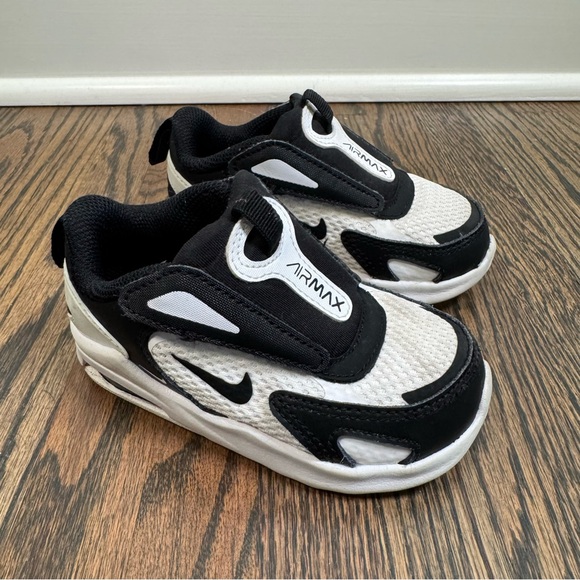 Nike Toddler Kids Air Bolt Sneakers size 7c - Picture 1 of 7